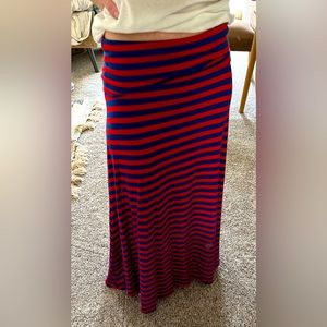 Lularoe maxi skirt. Great for 4th of July! XS